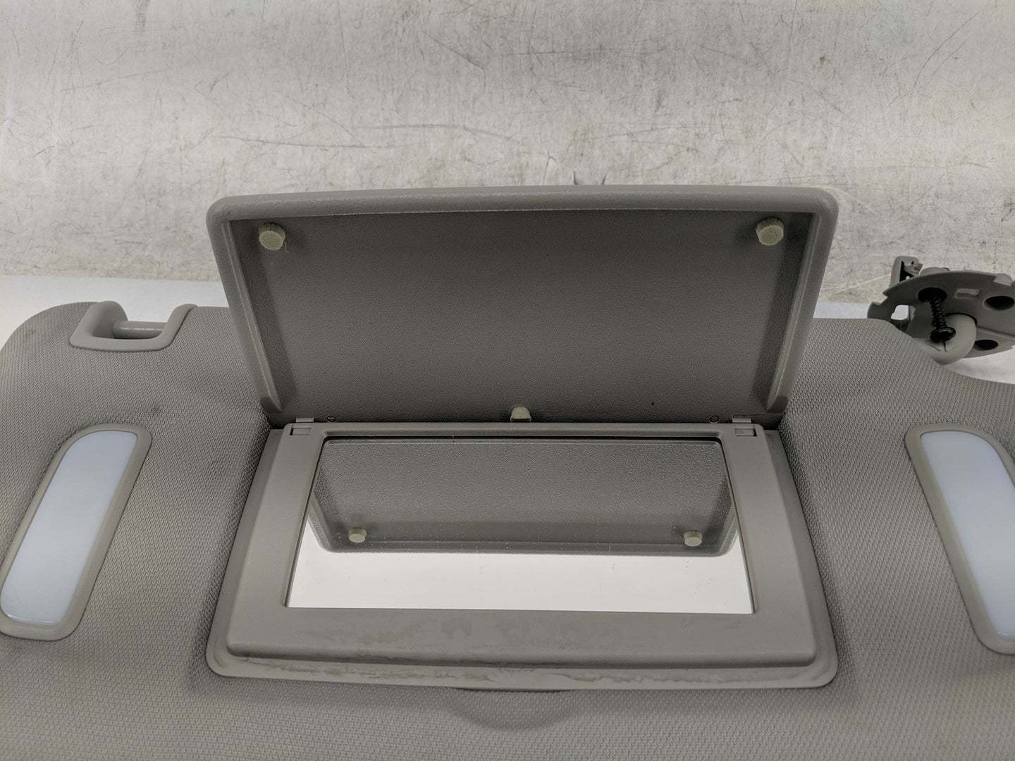2010-2017 Chevrolet Equinox Sun Visor Shade Replacement Driver Left Mirror Fits Fits 2010 2011 2012 2013 2014 2015 2016 2017