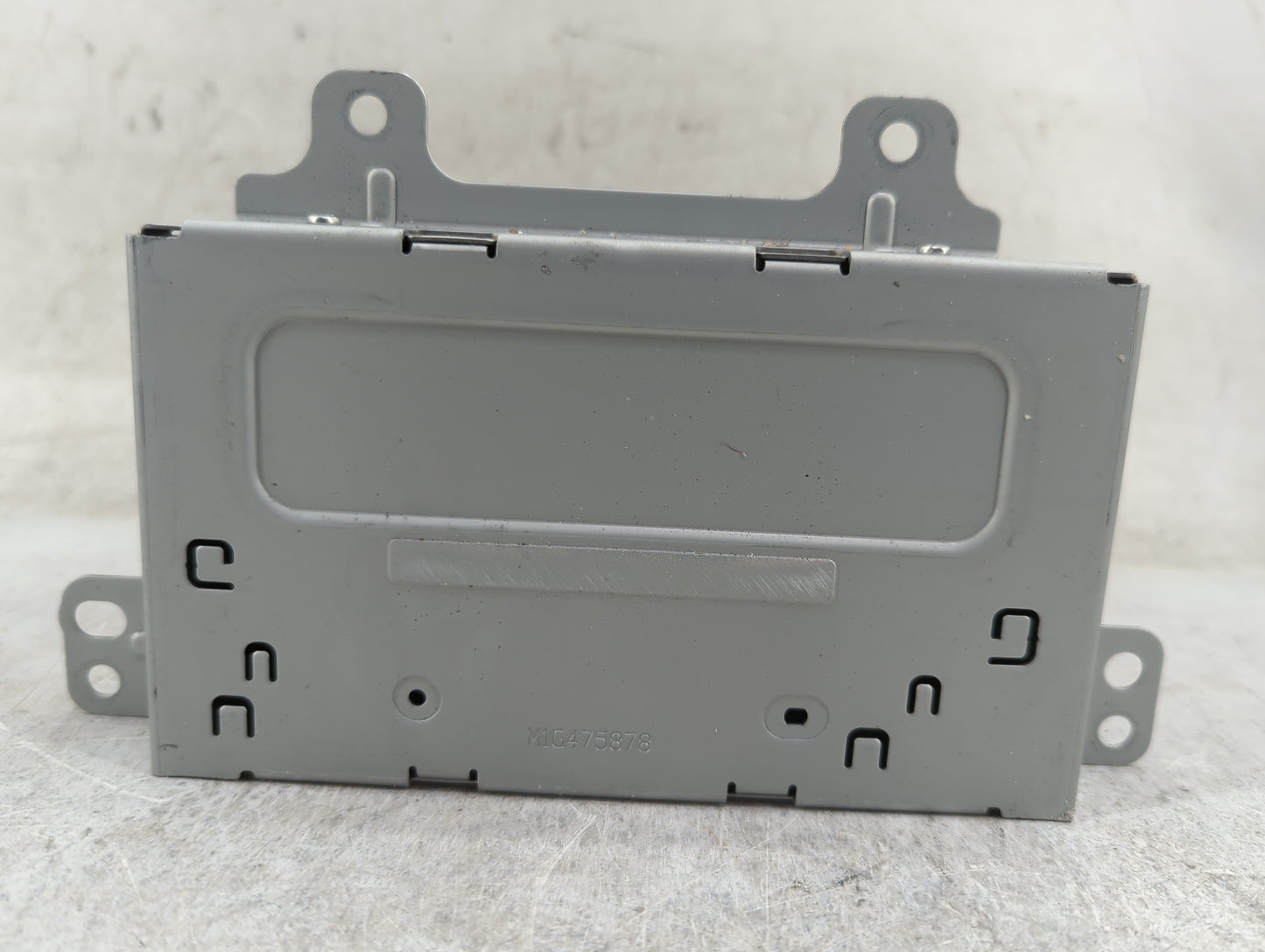 2016-2017 Chevrolet Equinox Radio AM FM Cd Player Receiver Replacement Fits Fits 2016 2017 OEM Used Auto Parts - Oemusedauto