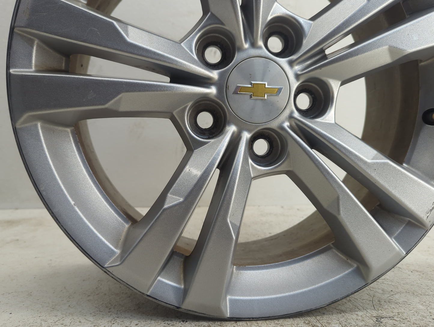 2010-2017 Chevrolet Equinox Oem Wheel Rim 1143316 - Oemusedautoparts1.com