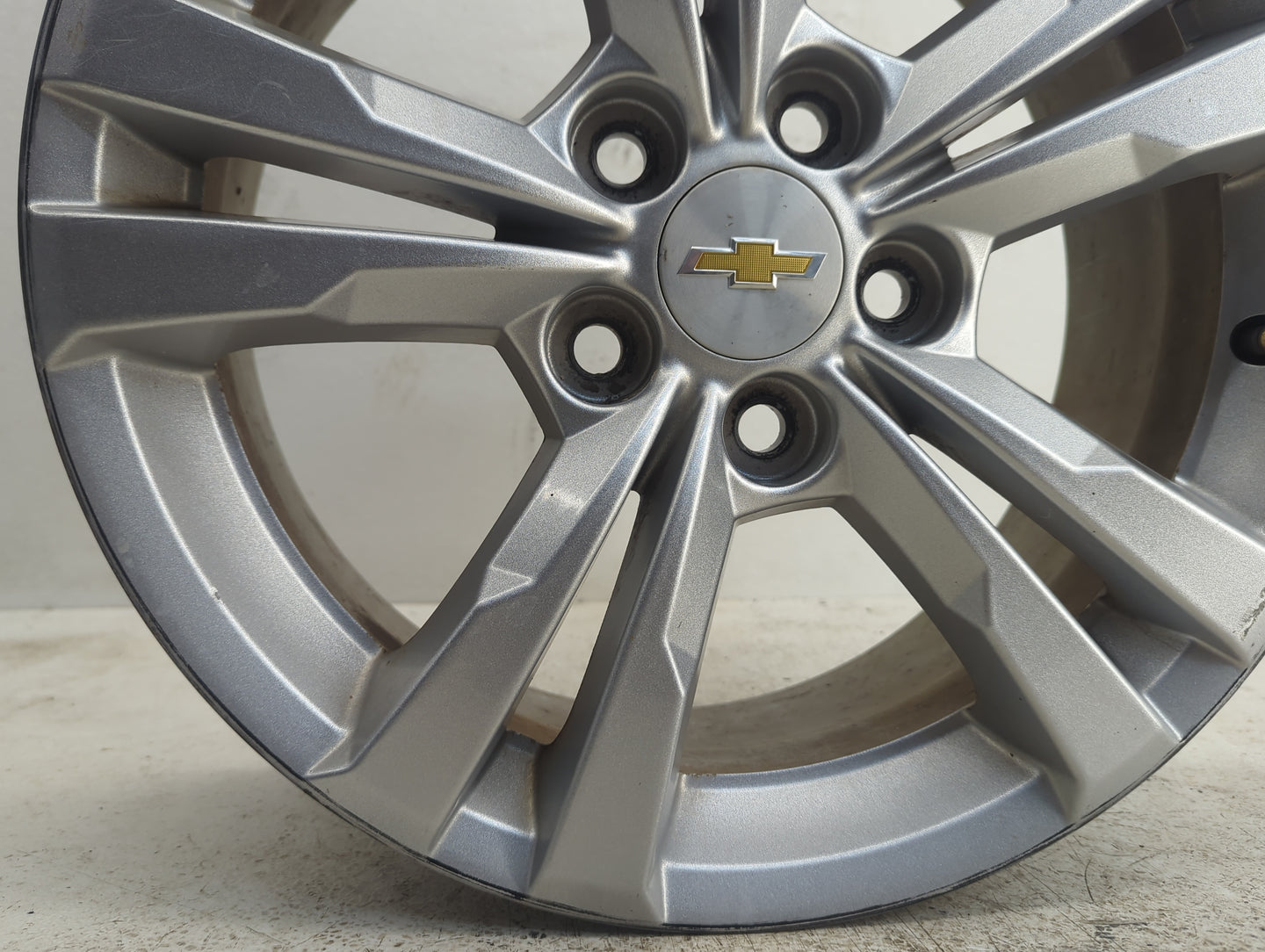 2010-2017 Chevrolet Equinox Oem Wheel Rim - Oemusedautoparts1.com