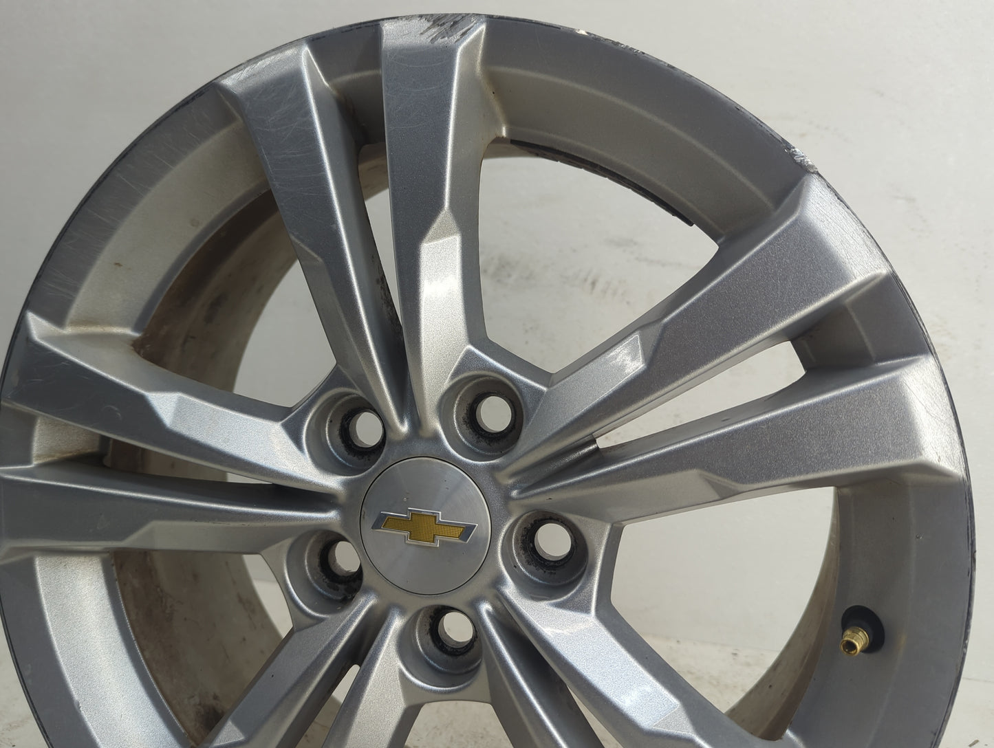 2010-2017 Chevrolet Equinox Oem Wheel Rim - Oemusedautoparts1.com