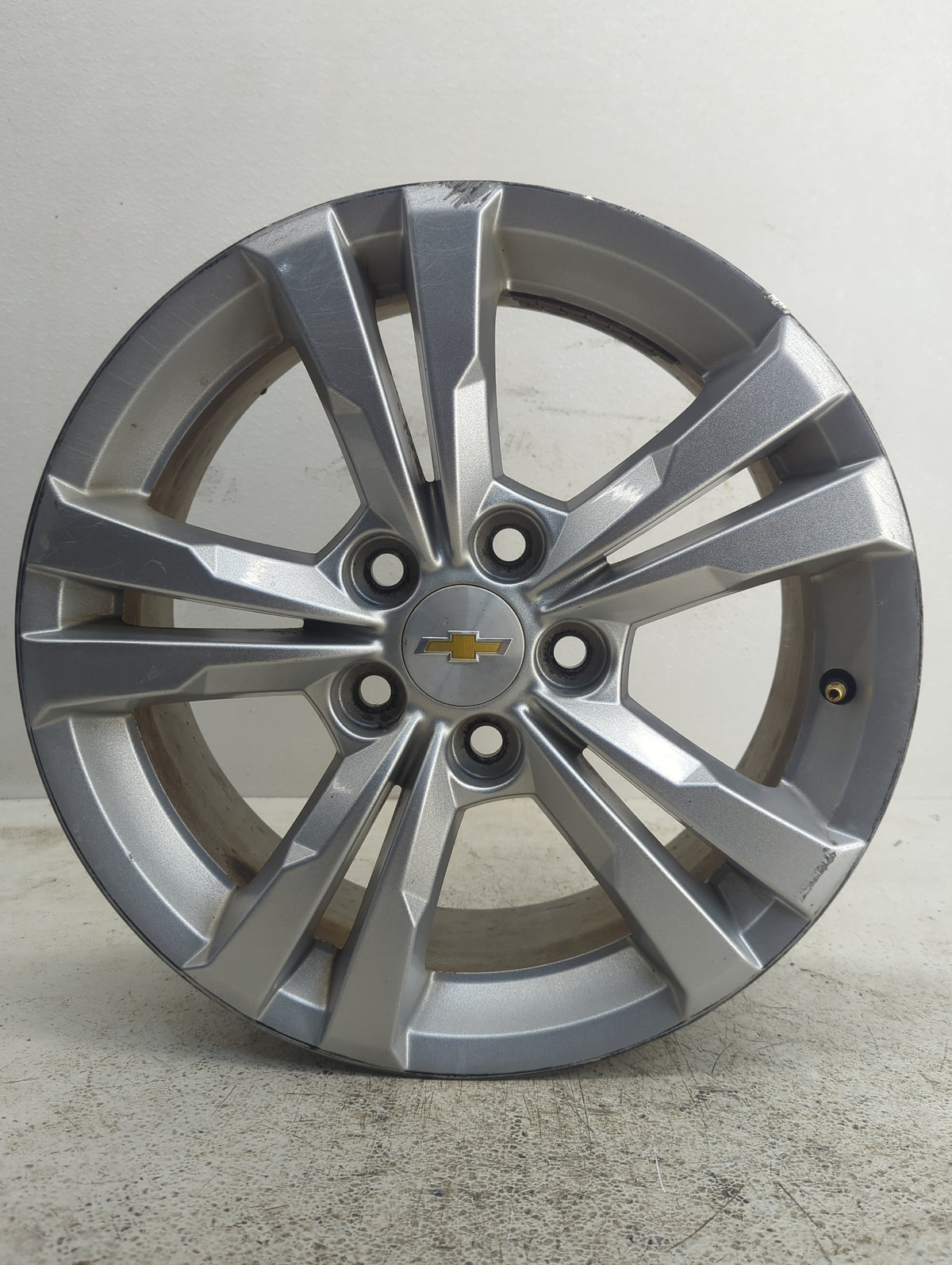 2010-2017 Chevrolet Equinox Oem Wheel Rim 1143316 - Oemusedautoparts1.com
