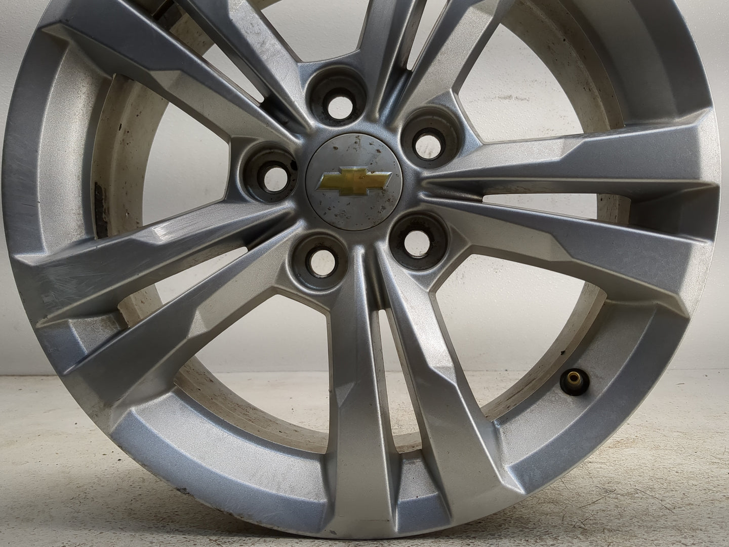 2010-2017 Chevrolet Equinox Oem Wheel Rim - Oemusedautoparts1.com