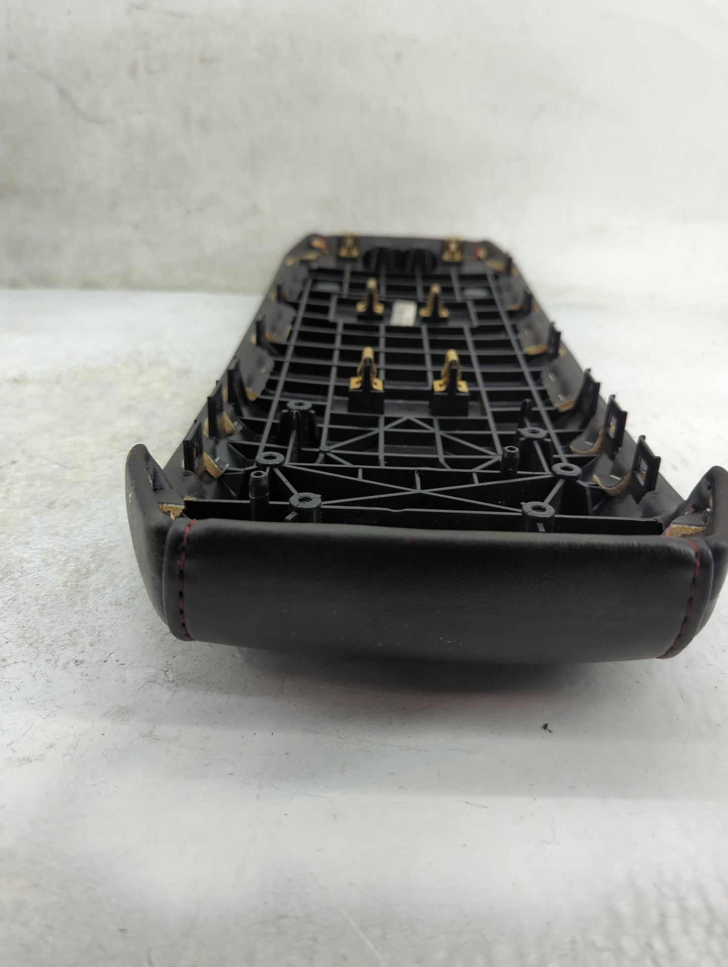 2012 Chevrolet Equinox Center Console Armrest Cover Lid Fits OEM Used Auto Parts - Oemusedautoparts1.com