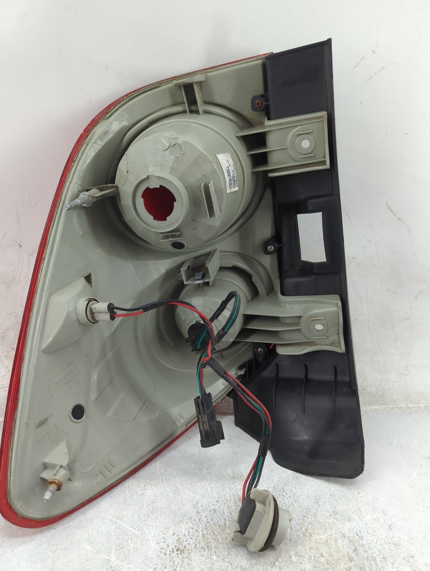 2010-2015 Chevrolet Equinox Tail Light Assembly Driver Left OEM Fits Fits 2010 2011 2012 2013 2014 2015 OEM Used Auto Parts 