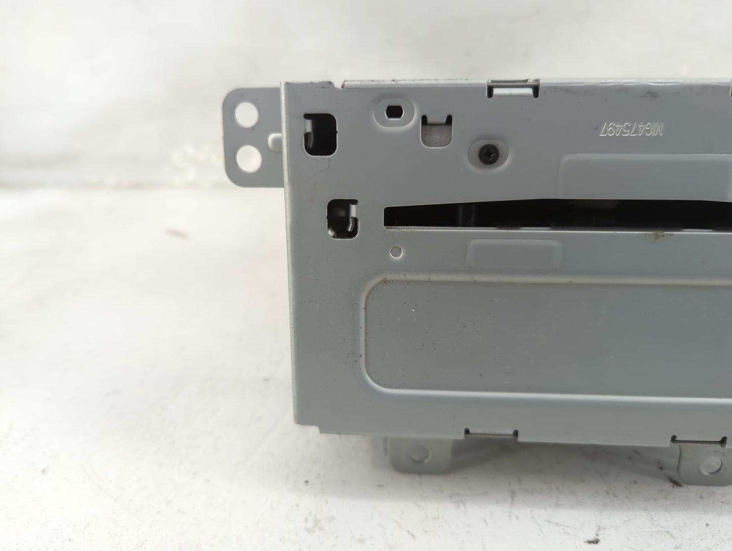 2012 Chevrolet Equinox Radio AM FM Cd Player Receiver Replacement Fits OEM Used Auto Parts - Oemusedautoparts1.com