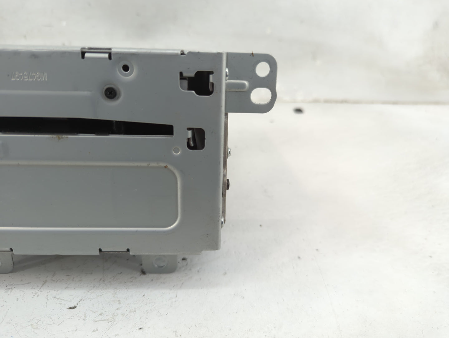 2012 Chevrolet Equinox Radio AM FM Cd Player Receiver Replacement Fits OEM Used Auto Parts - Oemusedautoparts1.com