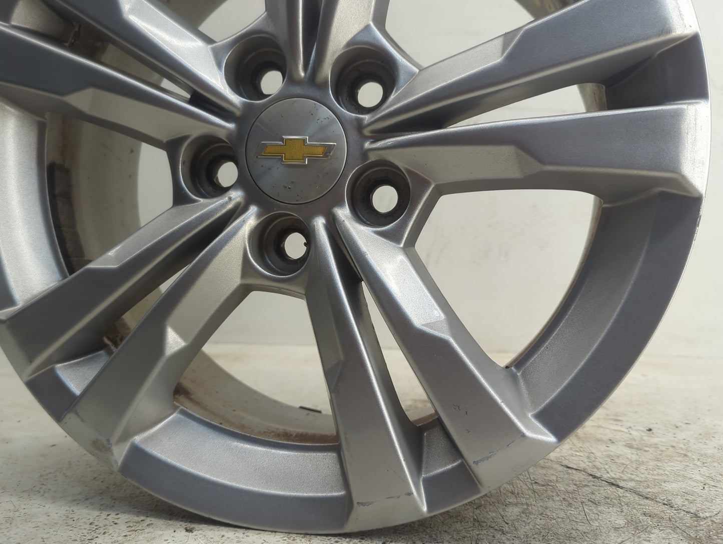 2010-2017 Chevrolet Equinox Oem Wheel Rim - Oemusedautoparts1.com