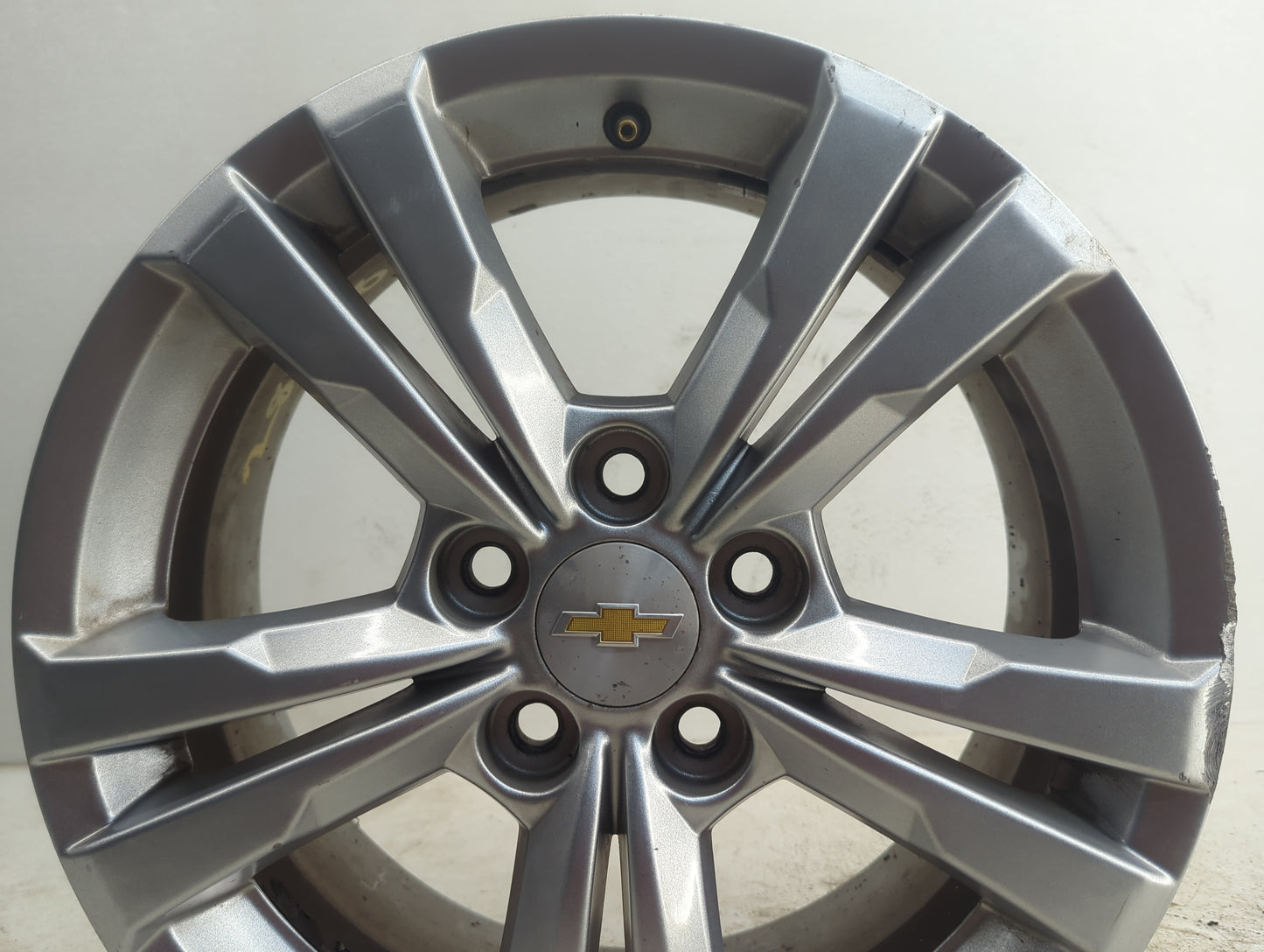 2010-2017 Chevrolet Equinox Oem Wheel Rim - Oemusedautoparts1.com
