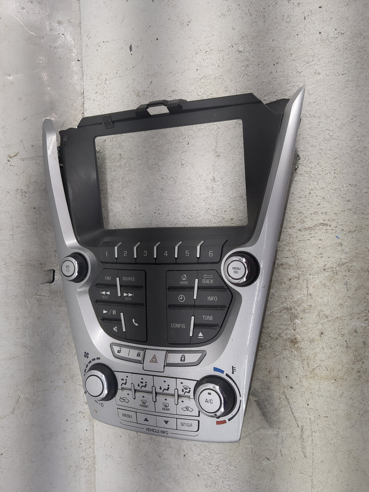 2012-2015 Chevrolet Equinox Radio Control Panel 1160930 - Oemusedautoparts1.com