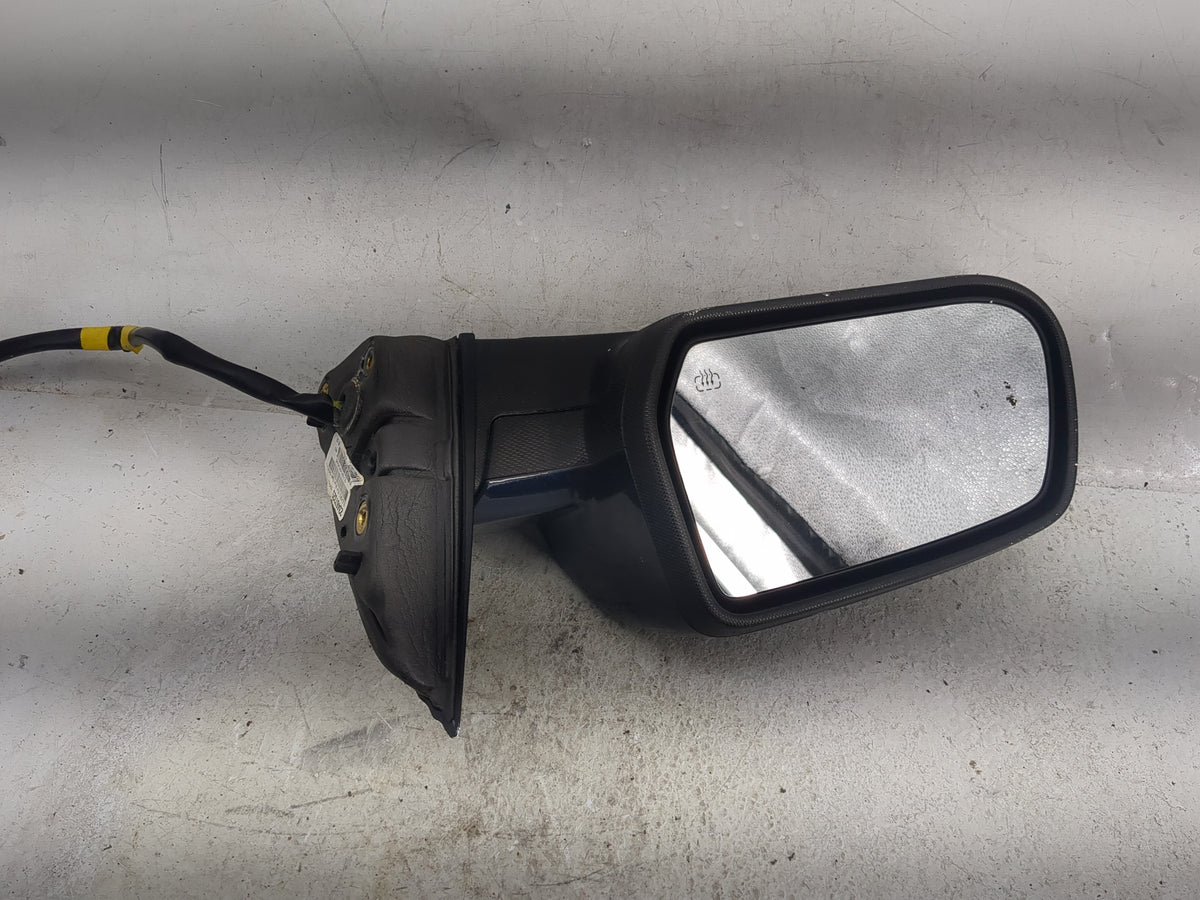 2015-2017 Chevrolet Equinox Driver Side View Mirror - Left Door Mirror OEM Used - Oemusedautoparts1.com