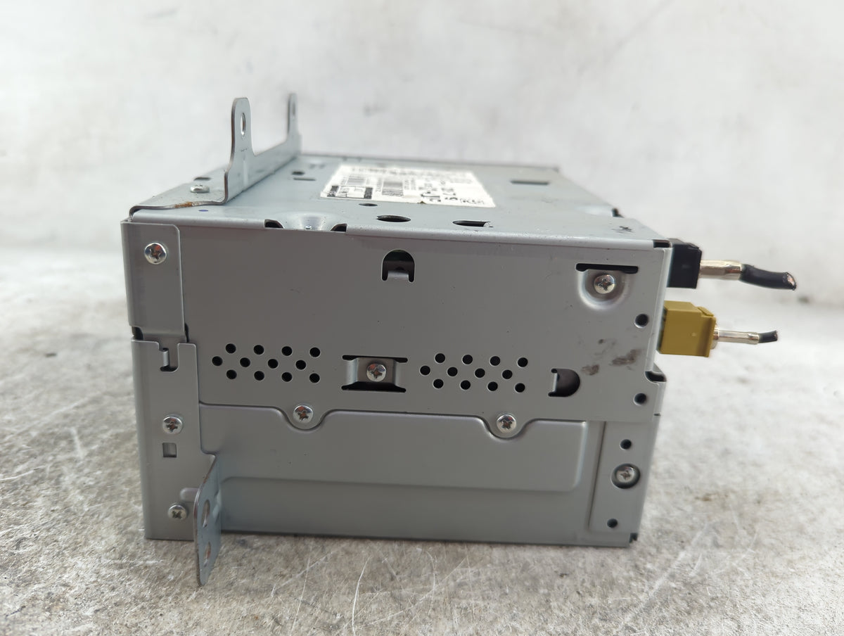 2010 Chevrolet Equinox Radio AM FM Cd Player Receiver Replacement Fits 2011 OEM Used Auto Parts - Oemusedautoparts1.com