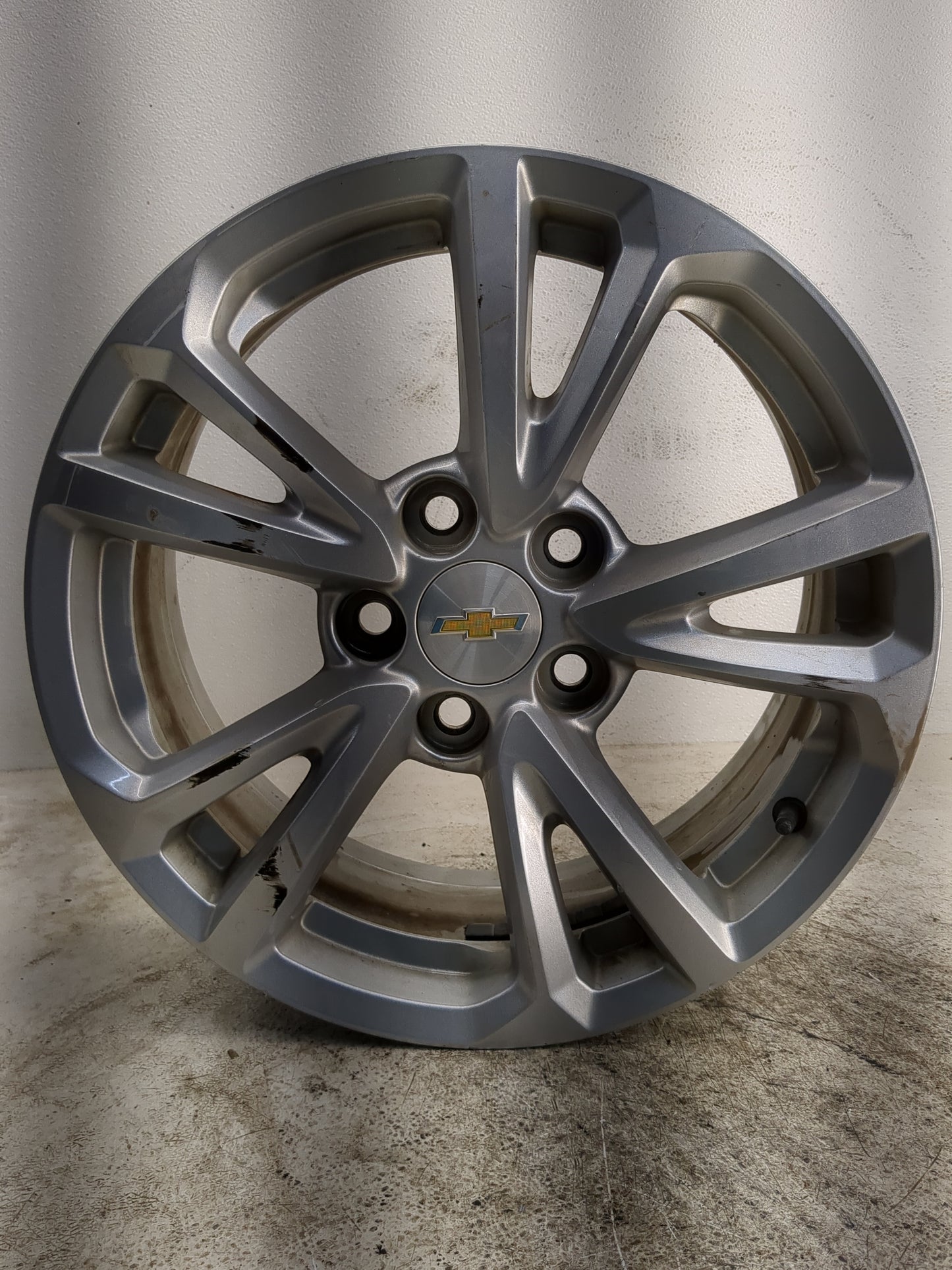 2016-2017 Chevrolet Equinox Oem Wheel Rim - Oemusedautoparts1.com