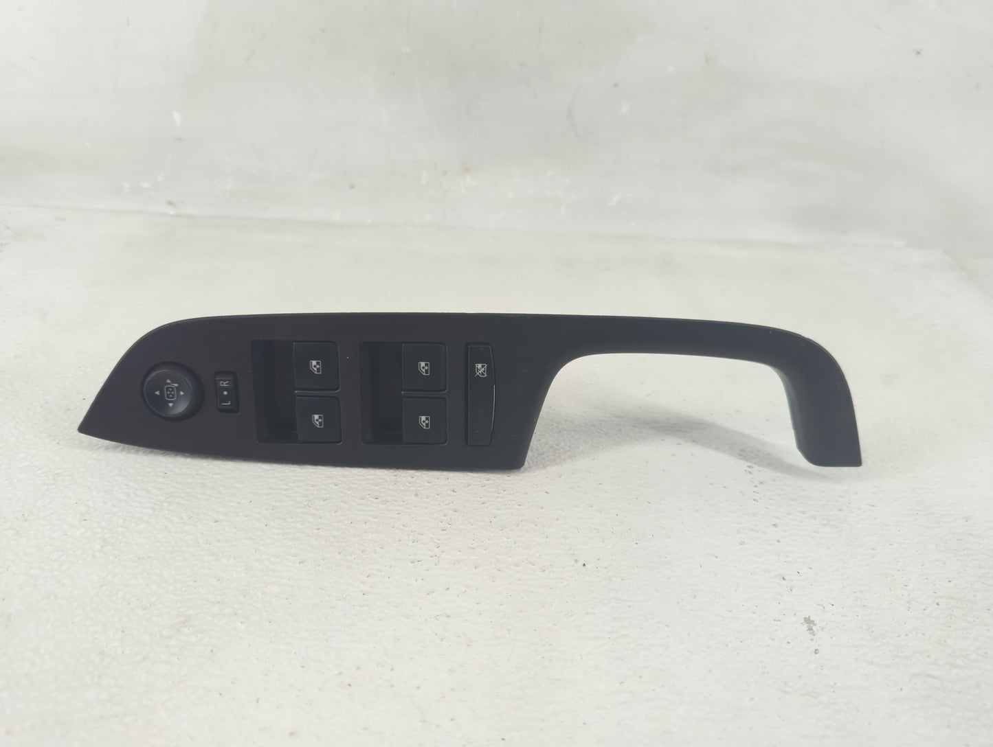 2016-2017 Chevrolet Equinox Master Power Window Switch Replacement Driver Side Left P/N:20917598 Fits OEM Used Auto Parts - 