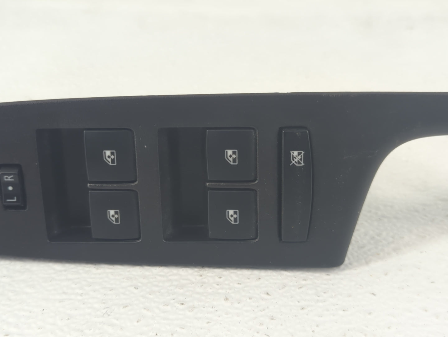 2016-2017 Chevrolet Equinox Master Power Window Switch Replacement Driver Side Left P/N:20917598 Fits OEM Used Auto Parts - 