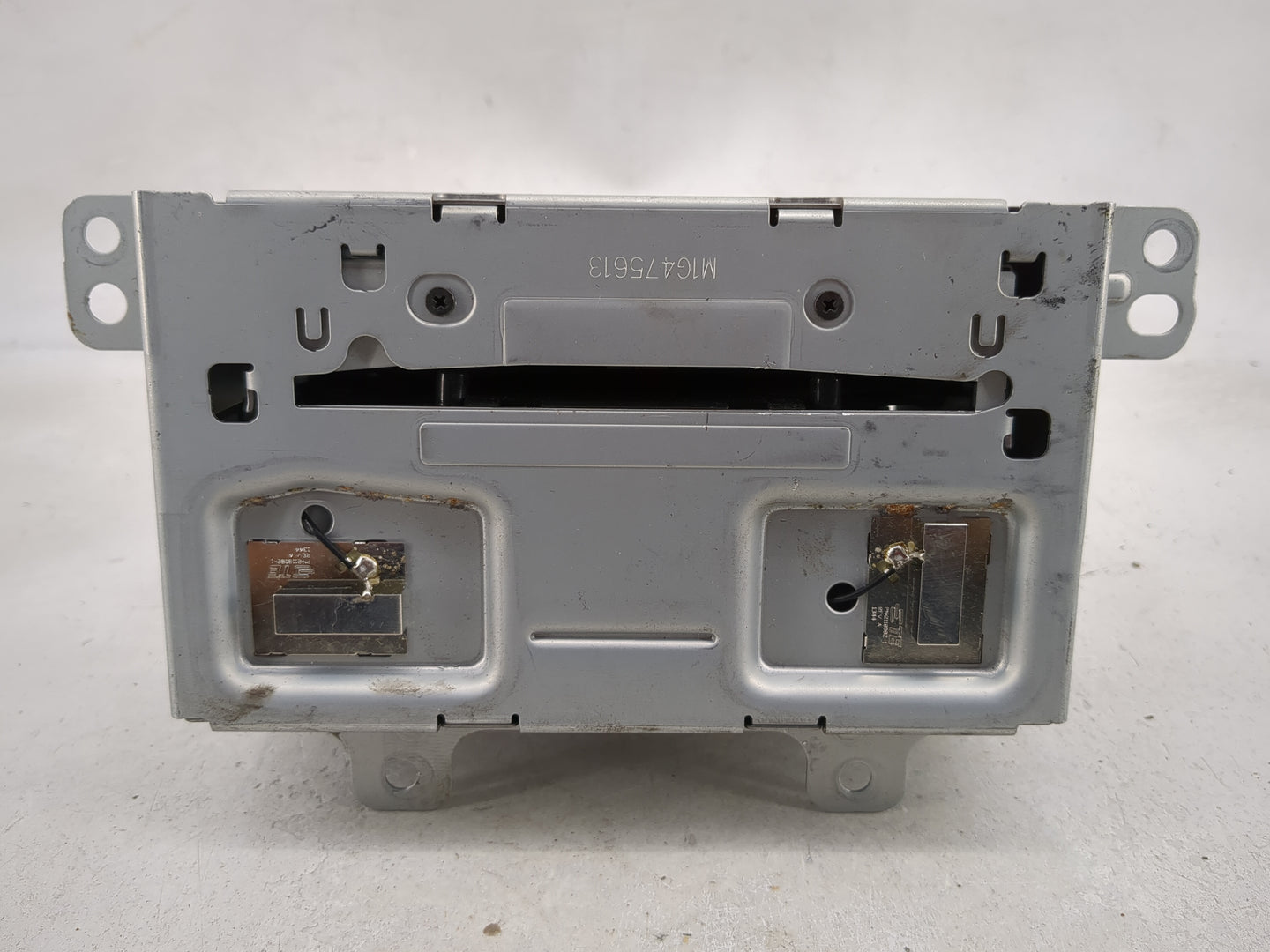 2014 Chevrolet Equinox Radio AM FM Cd Player Receiver Replacement Fits OEM Used Auto Parts - Oemusedautoparts1.com