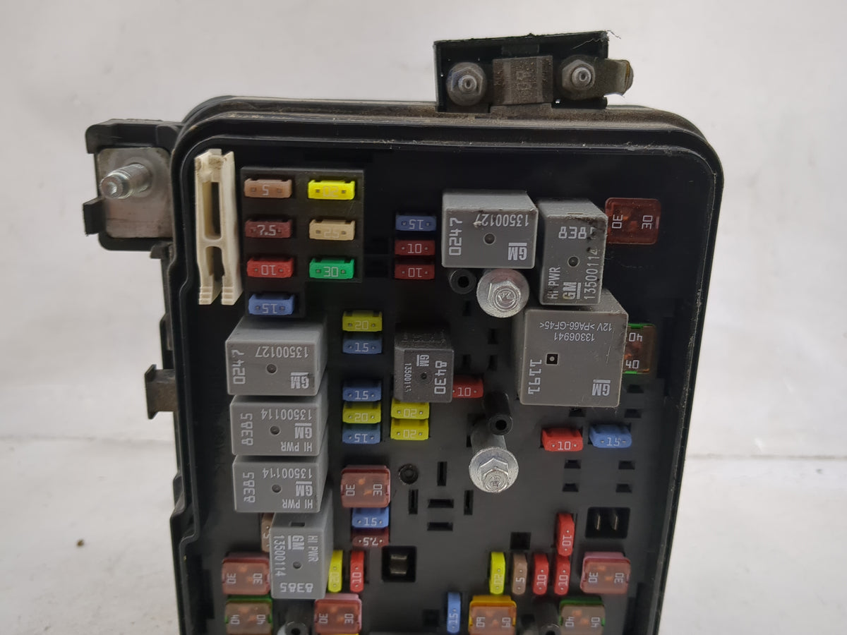 2013-2016 Chevrolet Equinox Fusebox Fuse Box Panel Relay Module Fits Fits 2013 2014 2015 2016 OEM Used Auto Parts - Oemuseda