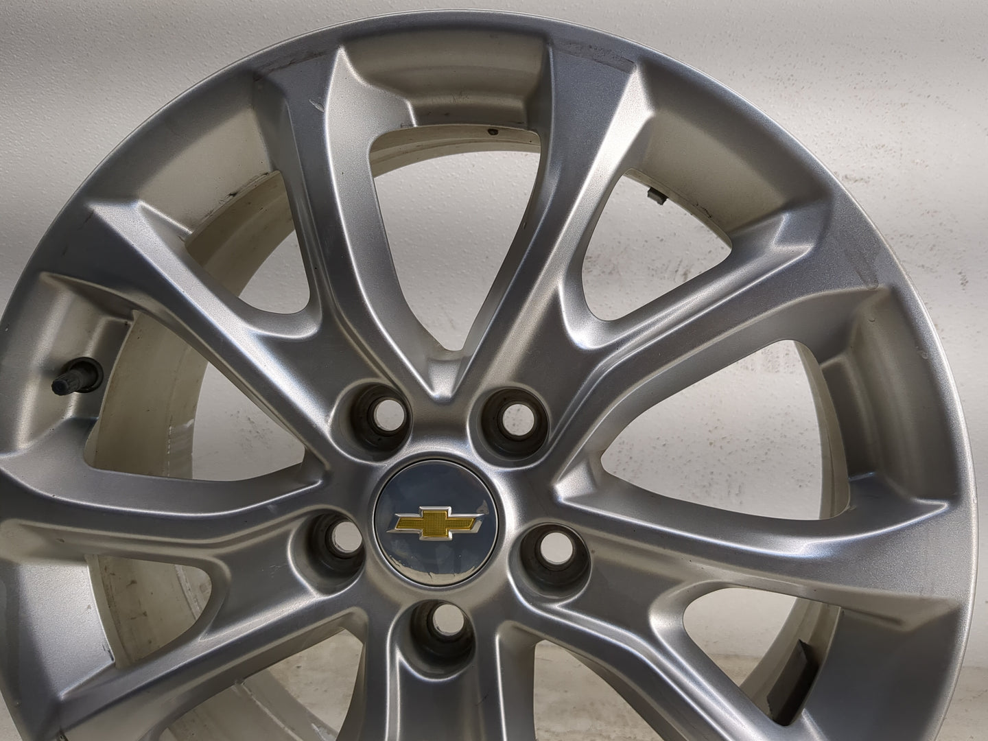 2018-2021 Chevrolet Equinox Oem Wheel Rim - Oemusedautoparts1.com