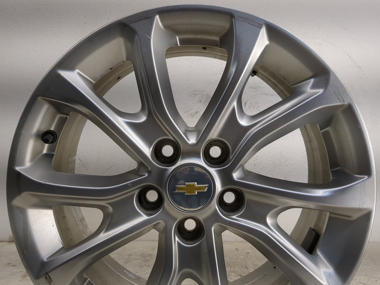 2018-2021 Chevrolet Equinox Oem Wheel Rim - Oemusedautoparts1.com