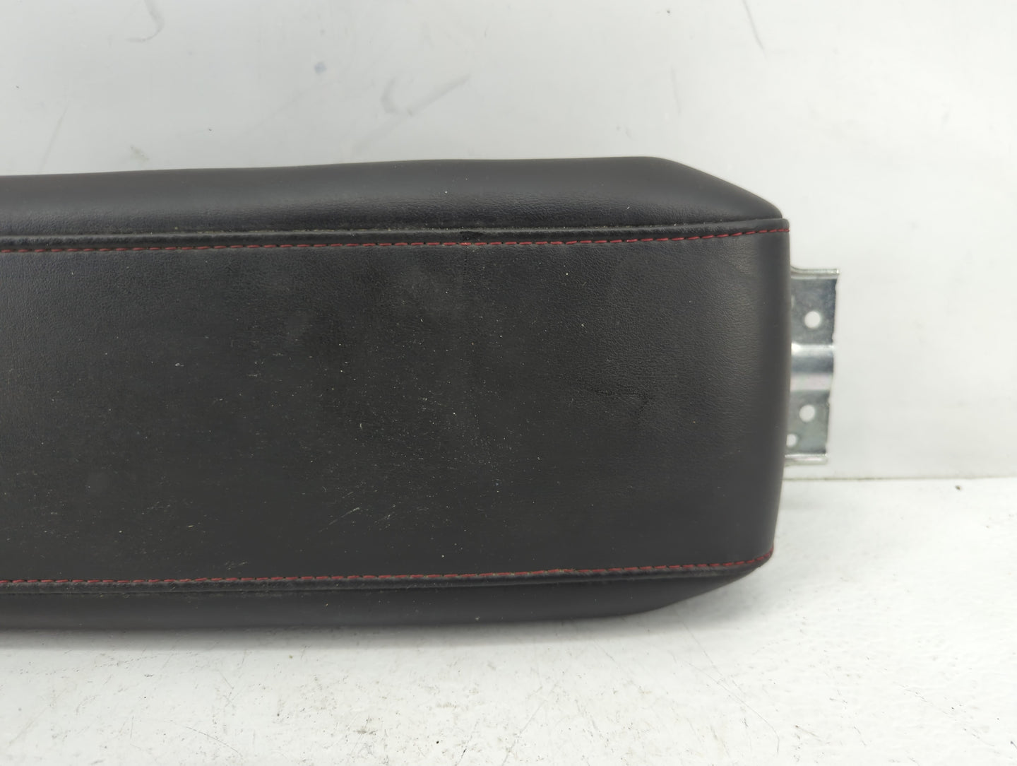 2014-2015 Chevrolet Equinox Center Console Armrest Cover Lid Fits Fits 2014 2015 OEM Used Auto Parts - Oemusedautoparts1.com