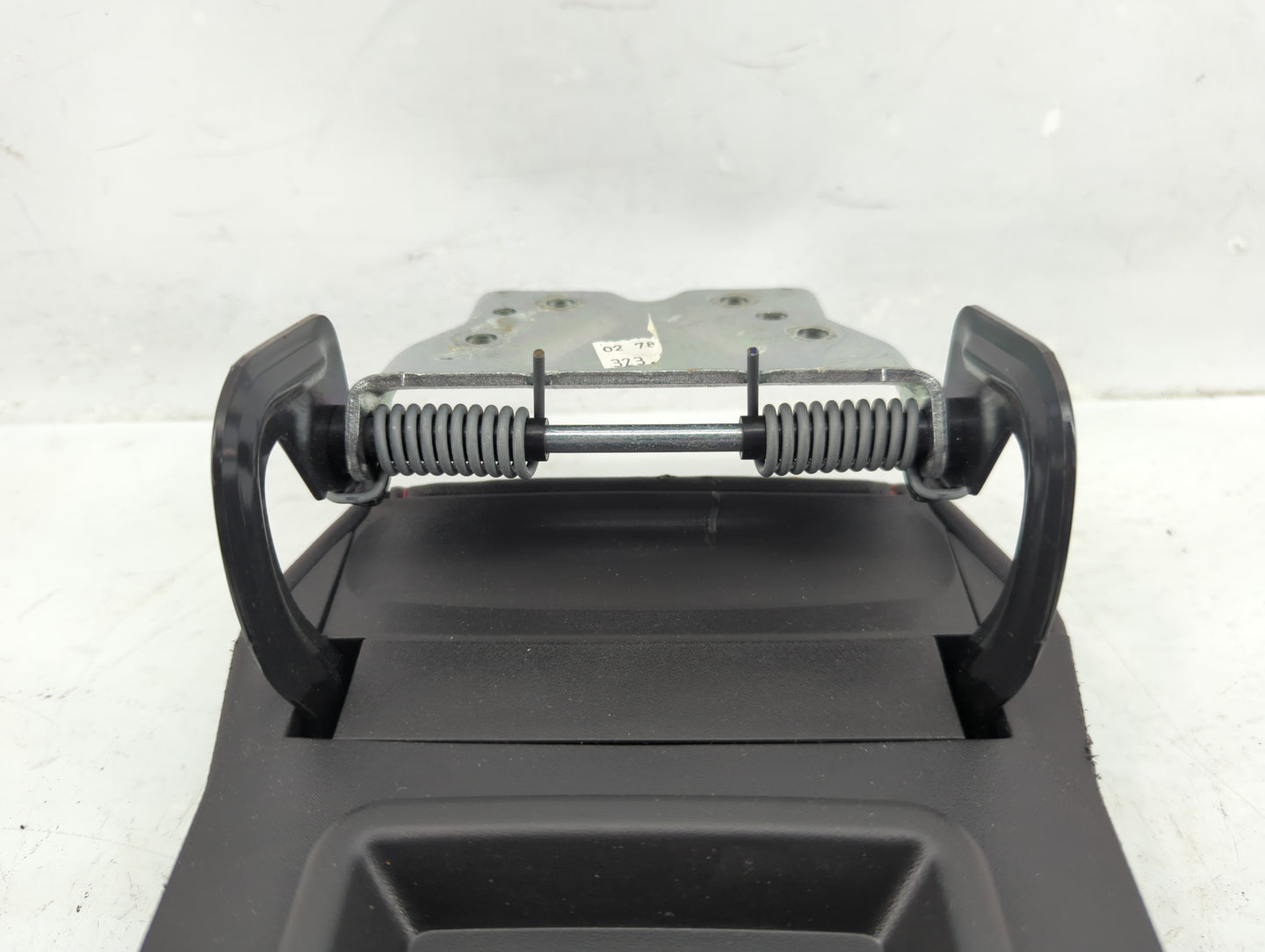 2014-2015 Chevrolet Equinox Center Console Armrest Cover Lid Fits Fits 2014 2015 OEM Used Auto Parts - Oemusedautoparts1.com