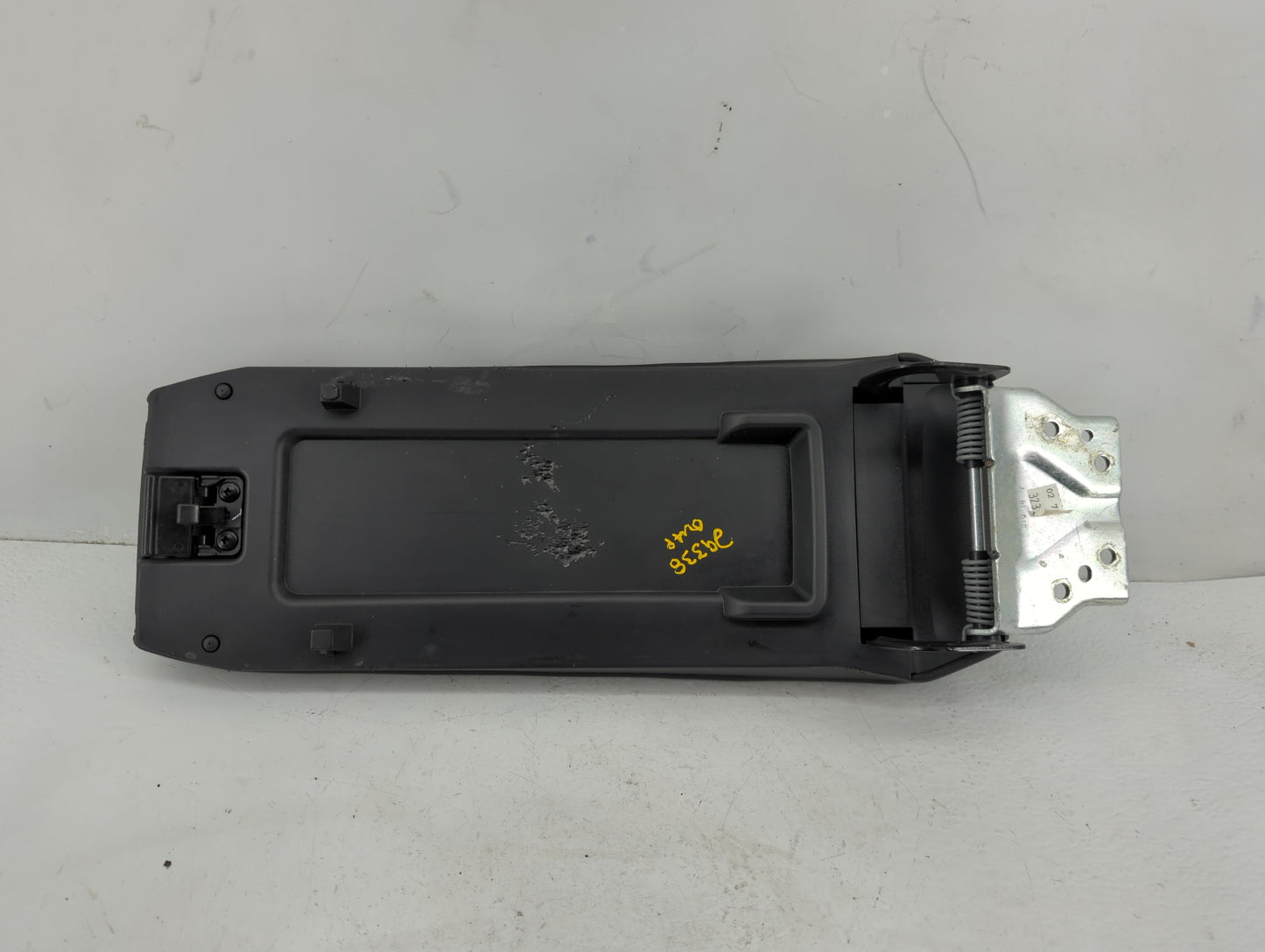 2014-2015 Chevrolet Equinox Center Console Armrest Cover Lid Fits Fits 2014 2015 OEM Used Auto Parts - Oemusedautoparts1.com