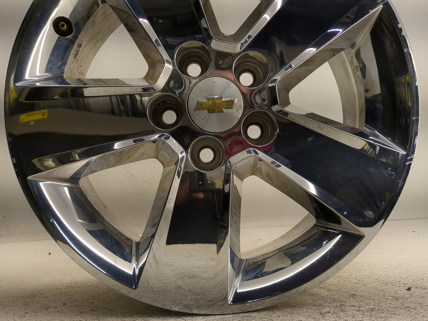 2011-2015 Chevrolet Equinox Oem Wheel Rim 1372252 - Oemusedautoparts1.com