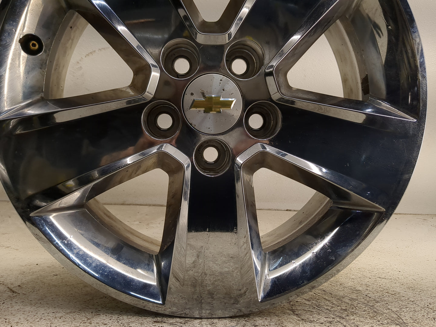 2011-2015 Chevrolet Equinox Oem Wheel Rim 1391456 - Oemusedautoparts1.com