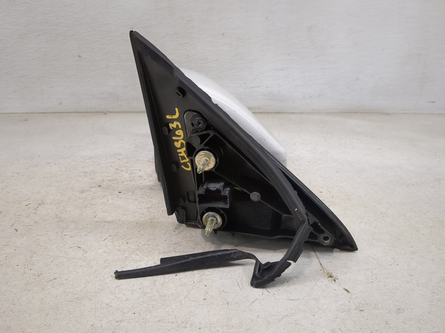 0 Chevrolet Equinox Driver Side View Mirror - Left Door Mirror OEM Used - Oemusedautoparts1.com