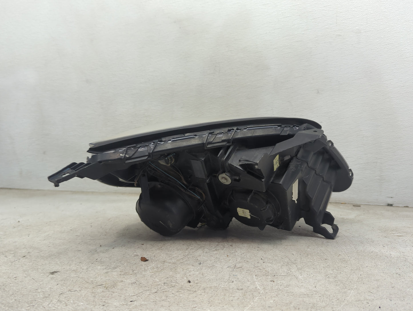 2010-2015 Chevrolet Equinox Driver Left Oem Head Light Headlight Lamp 5032818 - Oemusedautoparts1.com