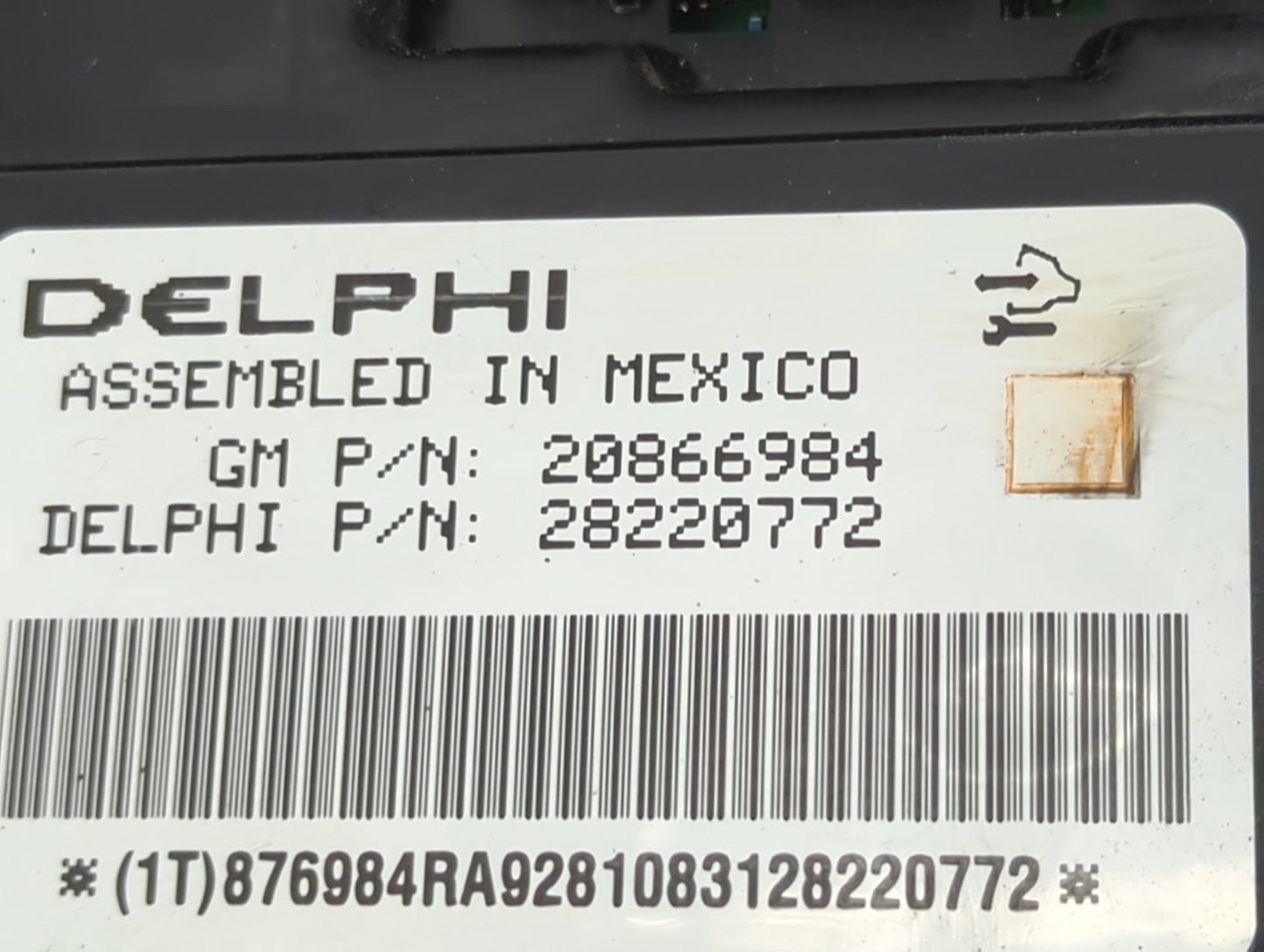 2010-2011 Chevrolet Hhr Body Control Module Bcm Inner Cabin Fuse Box 1152833 - Oemusedautoparts1.com