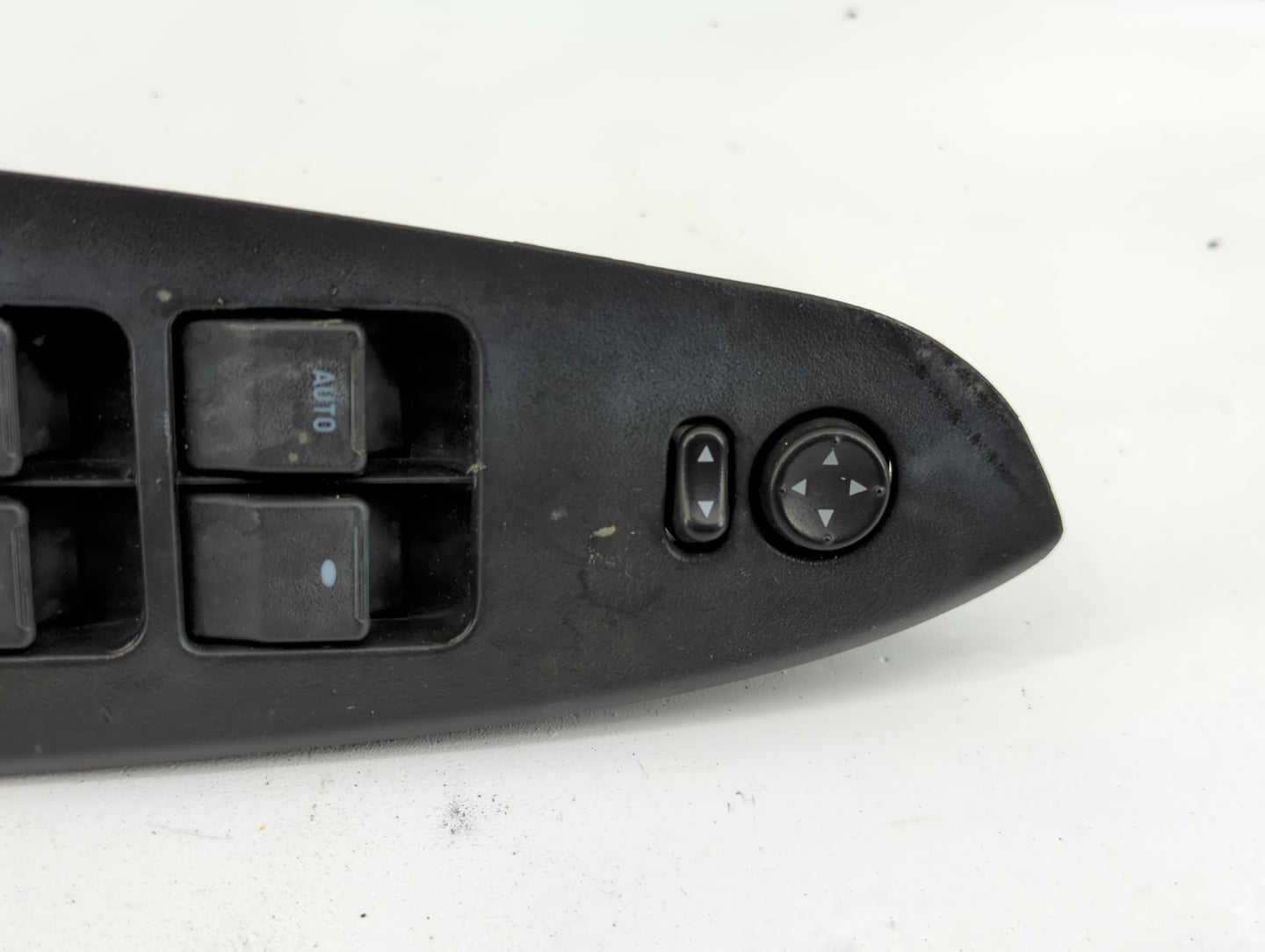 2006-2016 Chevrolet Impala Master Power Window Switch Replacement Driver Side Left Fits OEM Used Auto Parts - Oemusedautopar