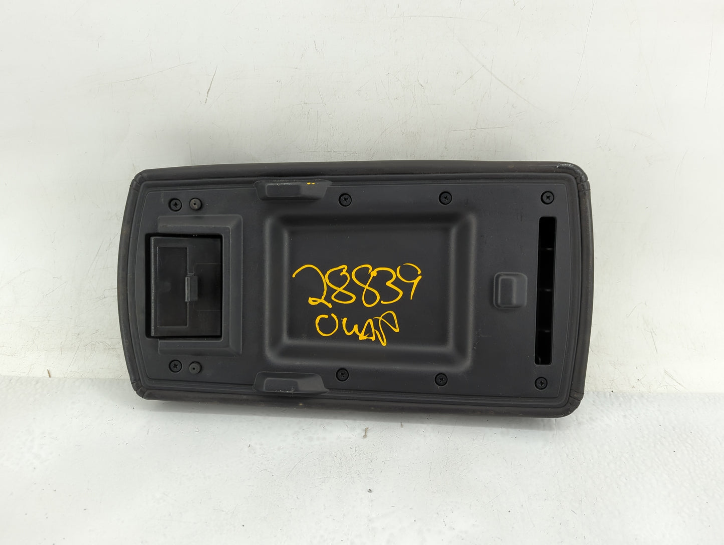 2006 Chevrolet Impala Center Console Armrest Cover Lid Fits OEM Used Auto Parts - Oemusedautoparts1.com