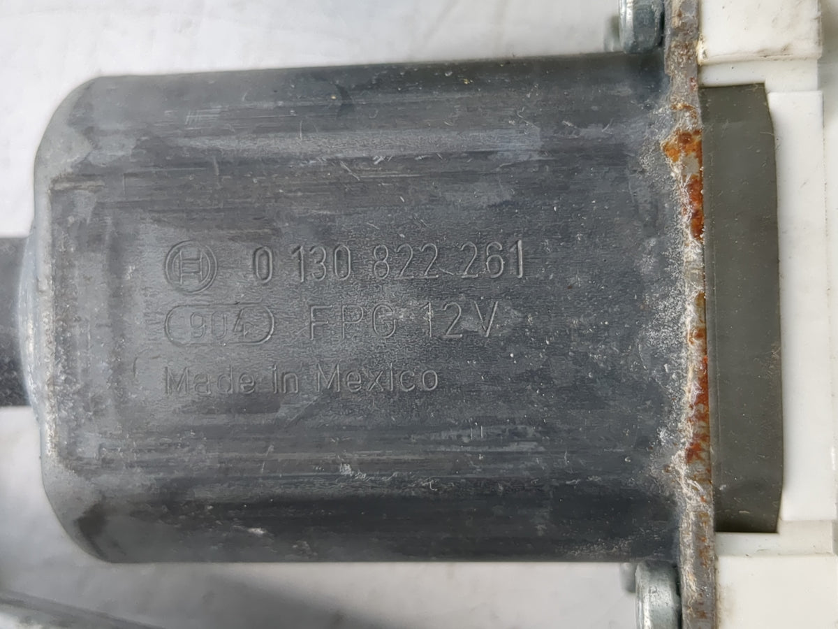 2006-2010 Chevrolet Impala Used Window Regulator Passenger Front 1083596 - Oemusedautoparts1.com