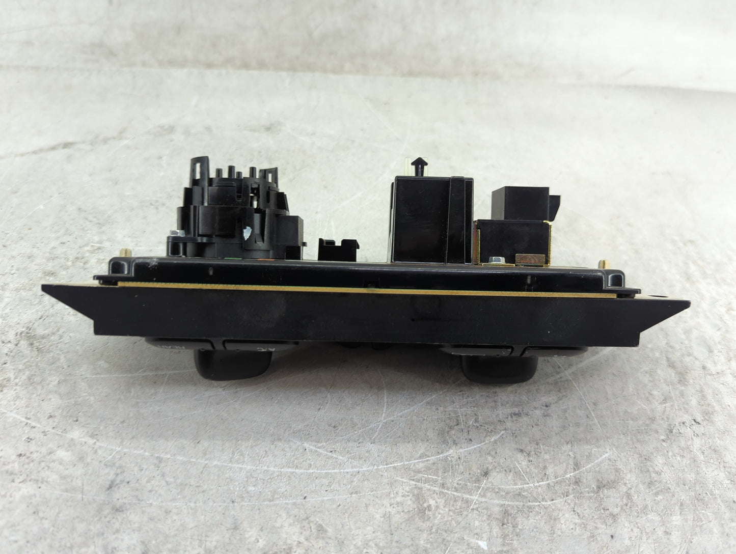 2000-2003 Chevrolet Impala Climate Control Module Temperature AC/Heater Replacement Fits Fits 2000 2001 2002 2003 OEM Used A