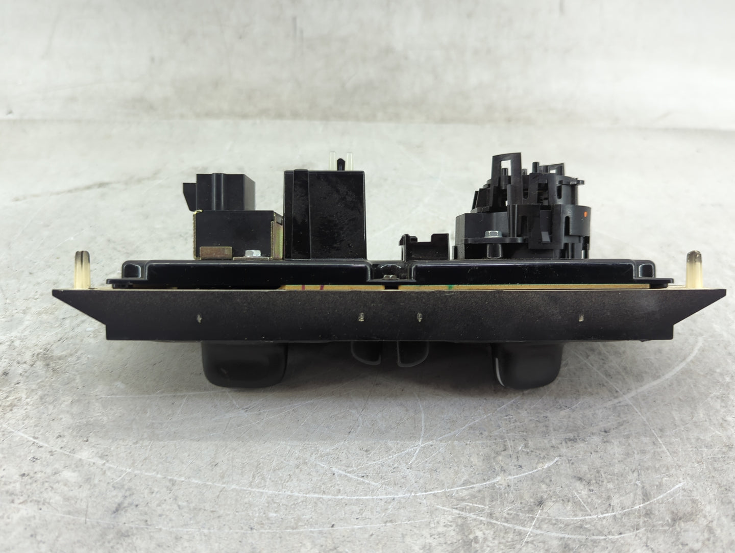 2000-2003 Chevrolet Impala Climate Control Module Temperature AC/Heater Replacement Fits Fits 2000 2001 2002 2003 OEM Used A