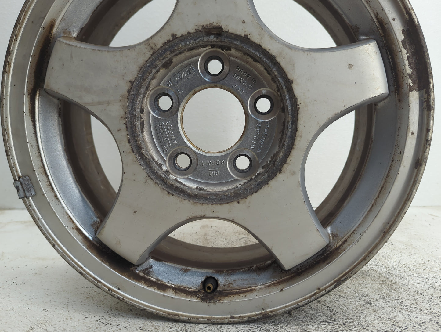 2000-2007 Chevrolet Impala Oem Wheel Rim 1104037 - Oemusedautoparts1.com