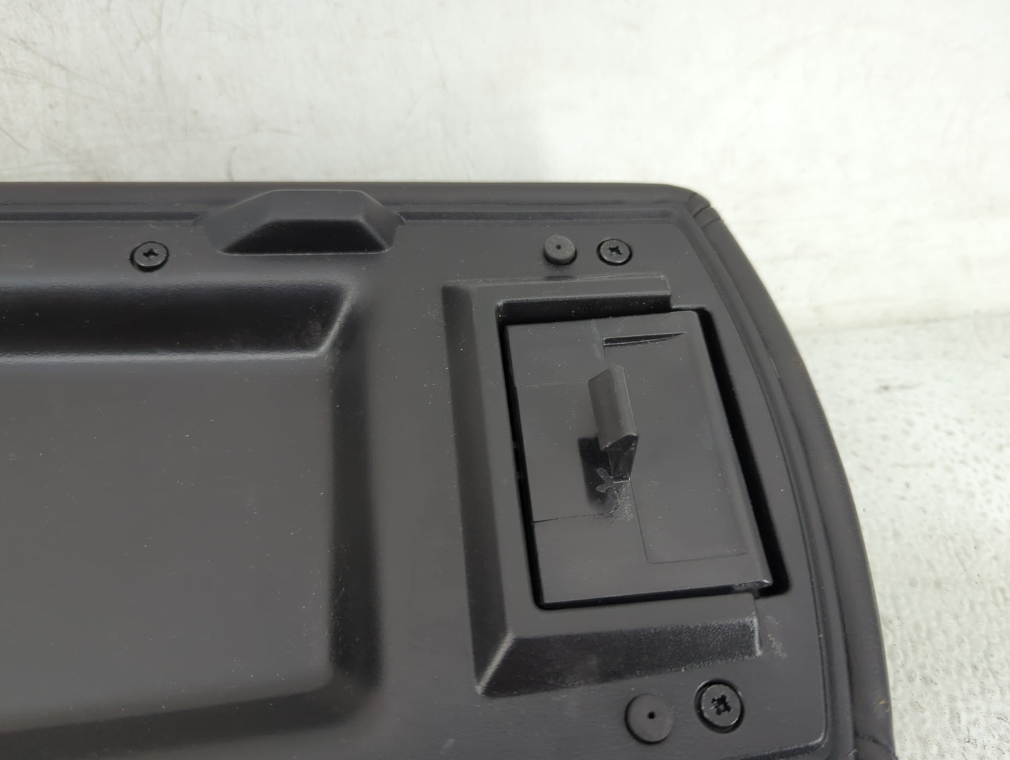 2007-2016 Chevrolet Impala Center Console Armrest Cover Lid Fits Fits 2007 2008 2009 2010 2011 2012 2013 2014 2015 2016 OEM 