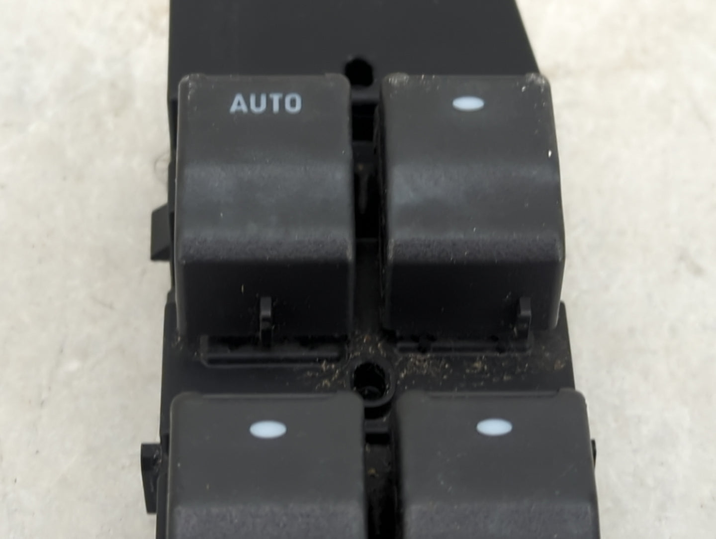 2006-2016 Chevrolet Impala Master Power Window Switch Replacement Driver Side Left Fits OEM Used Auto Parts - Oemusedautopar