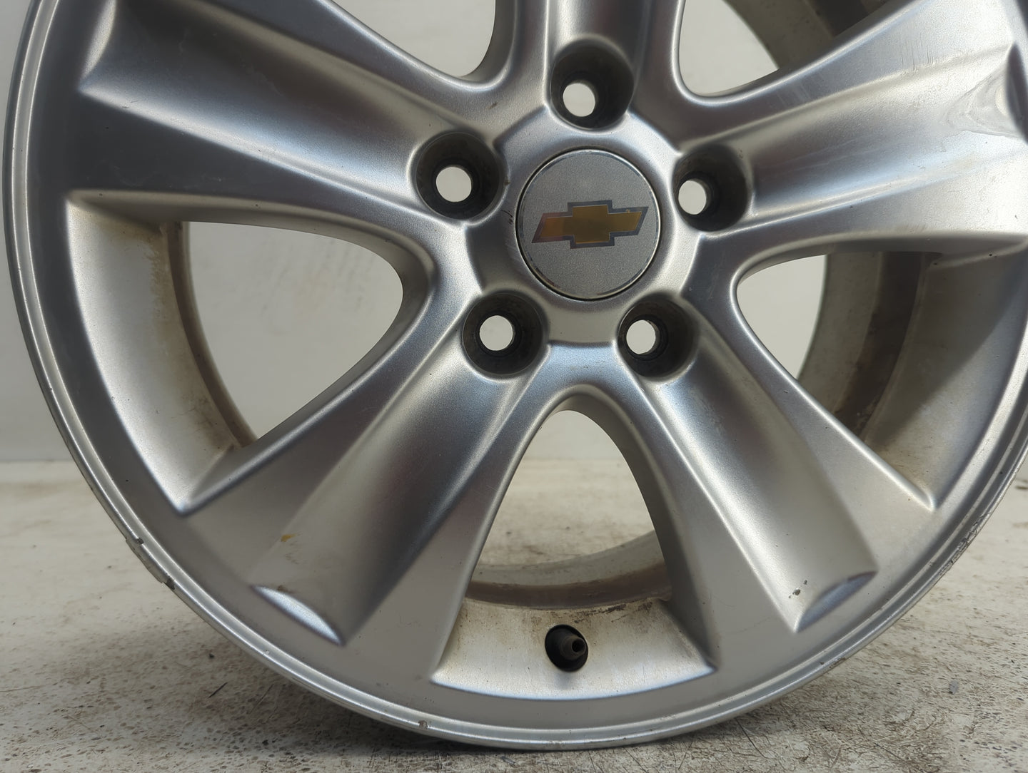 2012-2016 Chevrolet Impala Oem Wheel Rim - Oemusedautoparts1.com