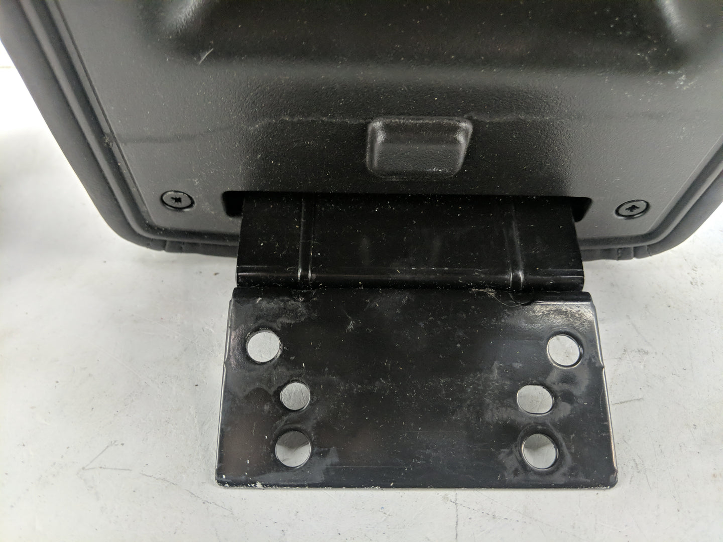 2007-2016 Chevrolet Impala Center Console Armrest Cover Lid Fits Fits 2007 2008 2009 2010 2011 2012 2013 2014 2015 2016 OEM 
