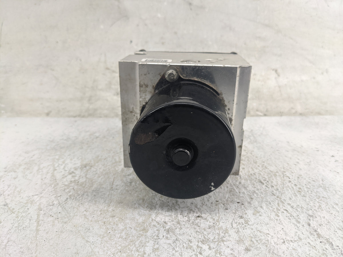 2012-2016 Chevrolet Impala Anti-Lock Brake ABS Pump Module Actuator OEM Fits Fits 2012 2013 2014 2015 2016 OEM Used Auto Par