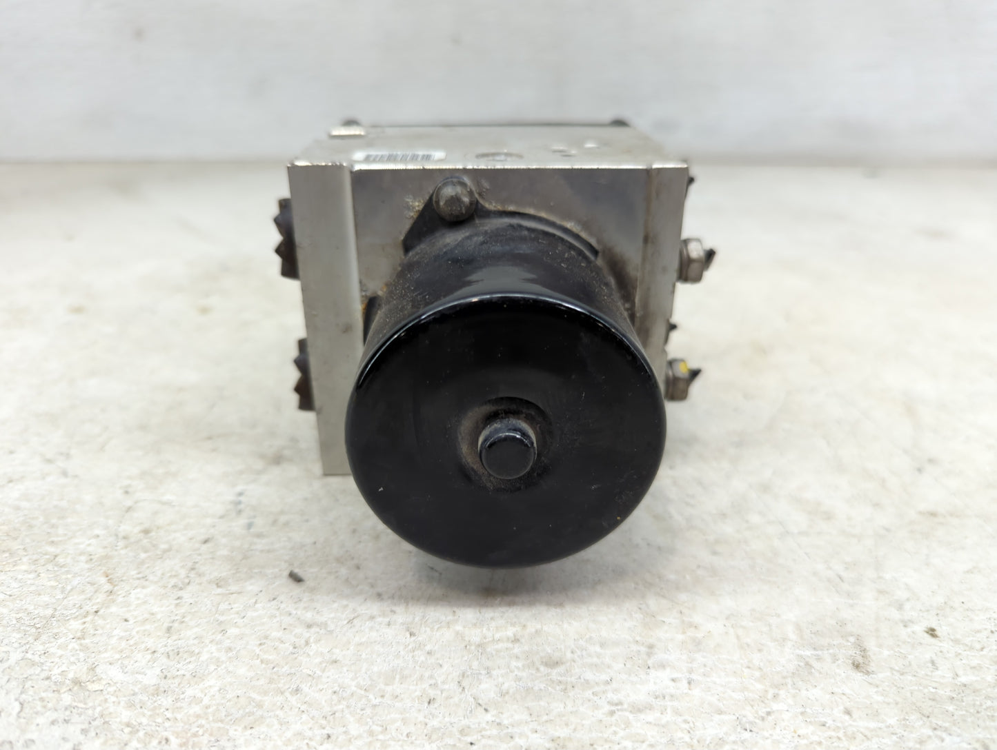 2012-2016 Chevrolet Impala ABS Pump Control Module Replacement Fits Fits 2012 2013 2014 2015 2016 OEM Used Auto Parts - Oemu