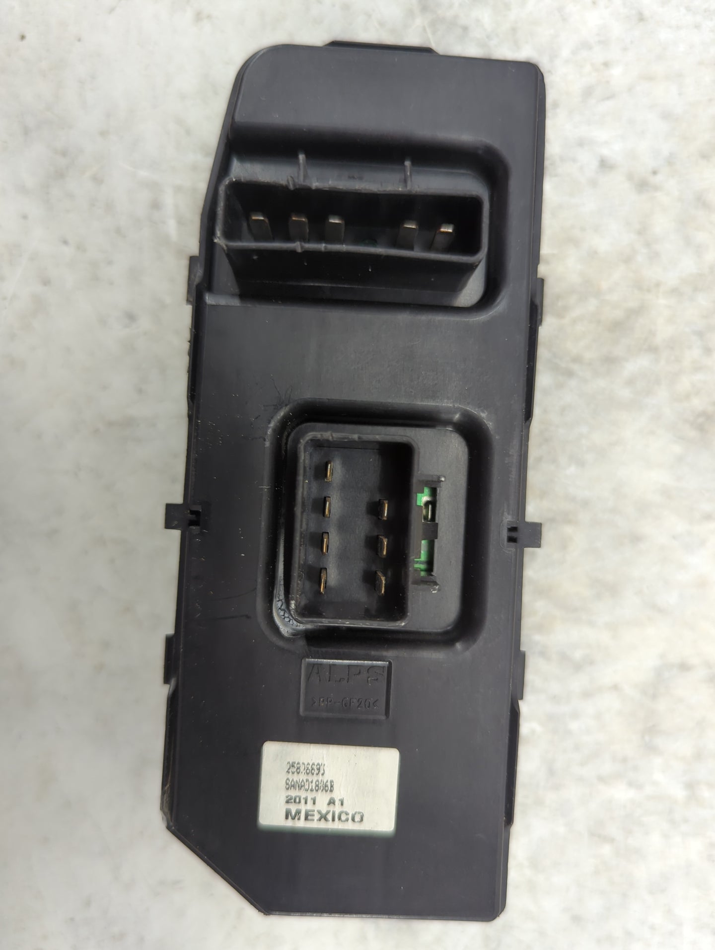 2009-2016 Chevrolet Impala Master Power Window Switch Replacement Driver Side Left Fits OEM Used Auto Parts - Oemusedautopar