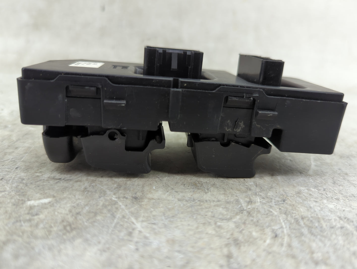 2009-2016 Chevrolet Impala Master Power Window Switch Replacement Driver Side Left Fits OEM Used Auto Parts - Oemusedautopar