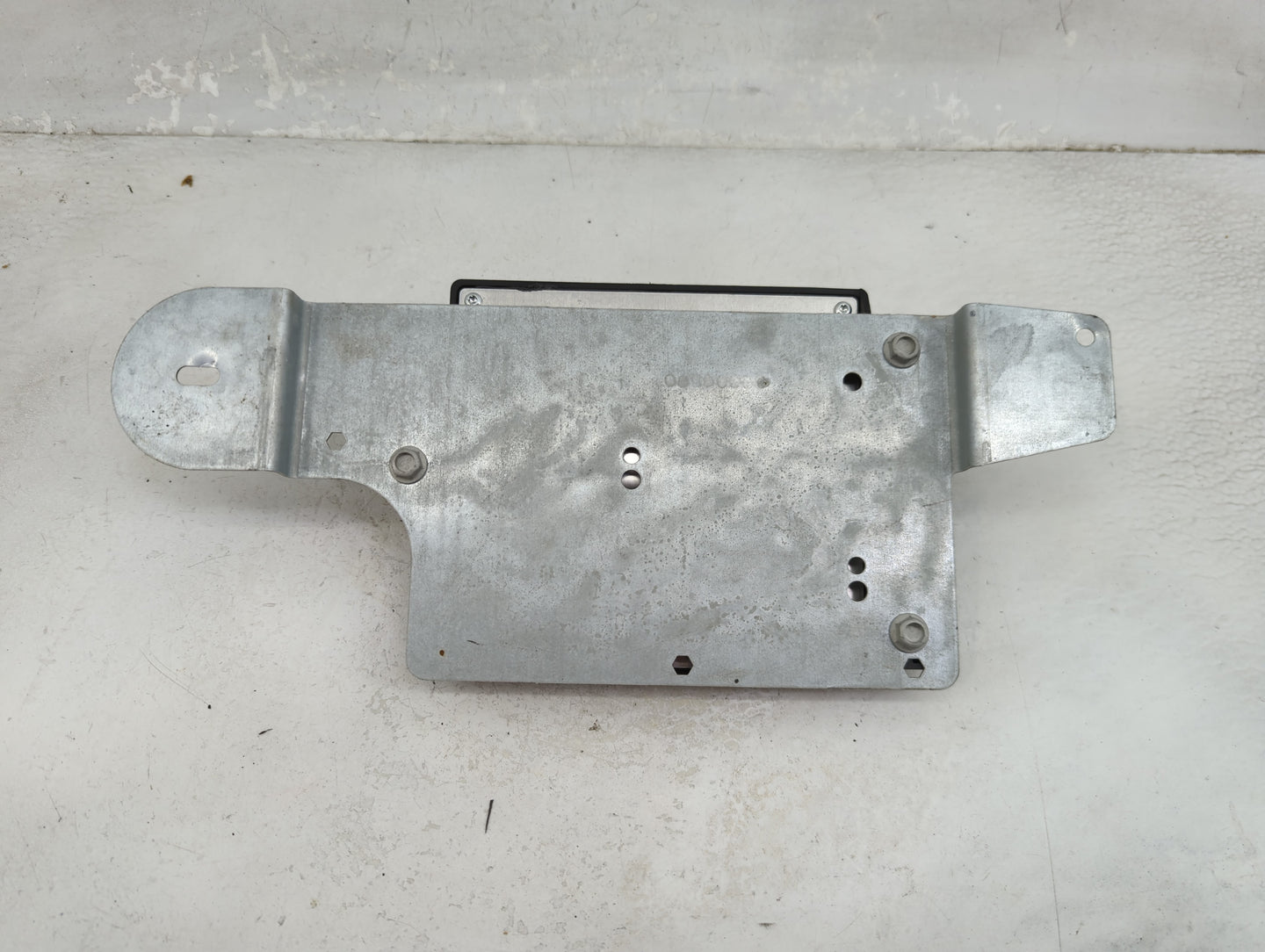 2012-2012 Chevrolet Impala Communication Control Module - Oemusedautoparts1.com