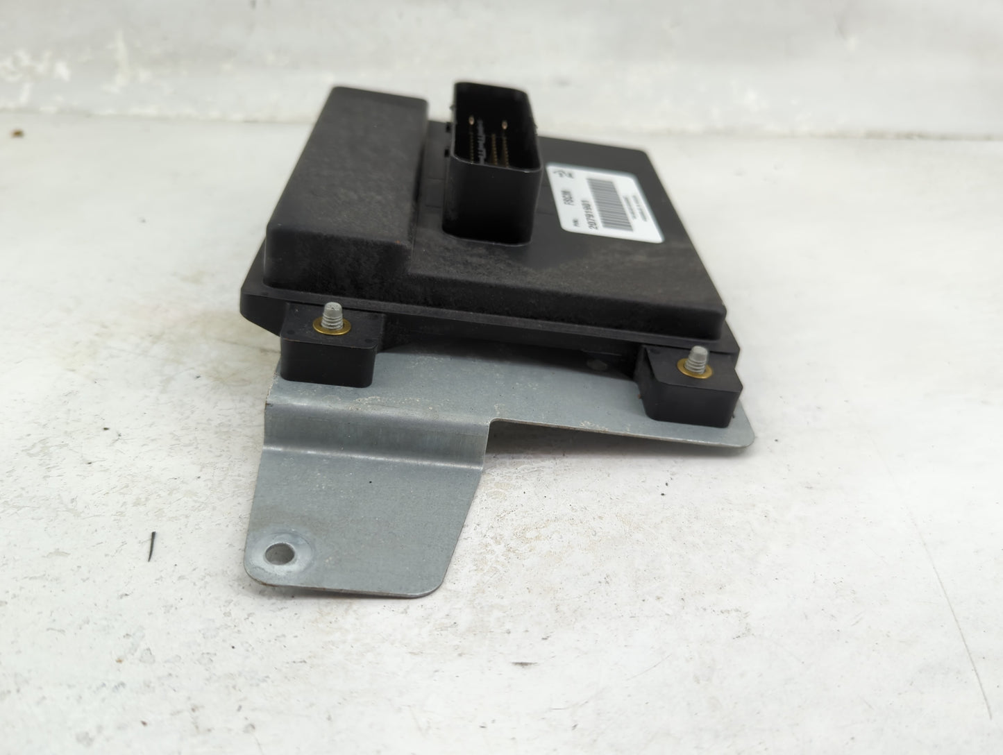 2012-2012 Chevrolet Impala Communication Control Module - Oemusedautoparts1.com