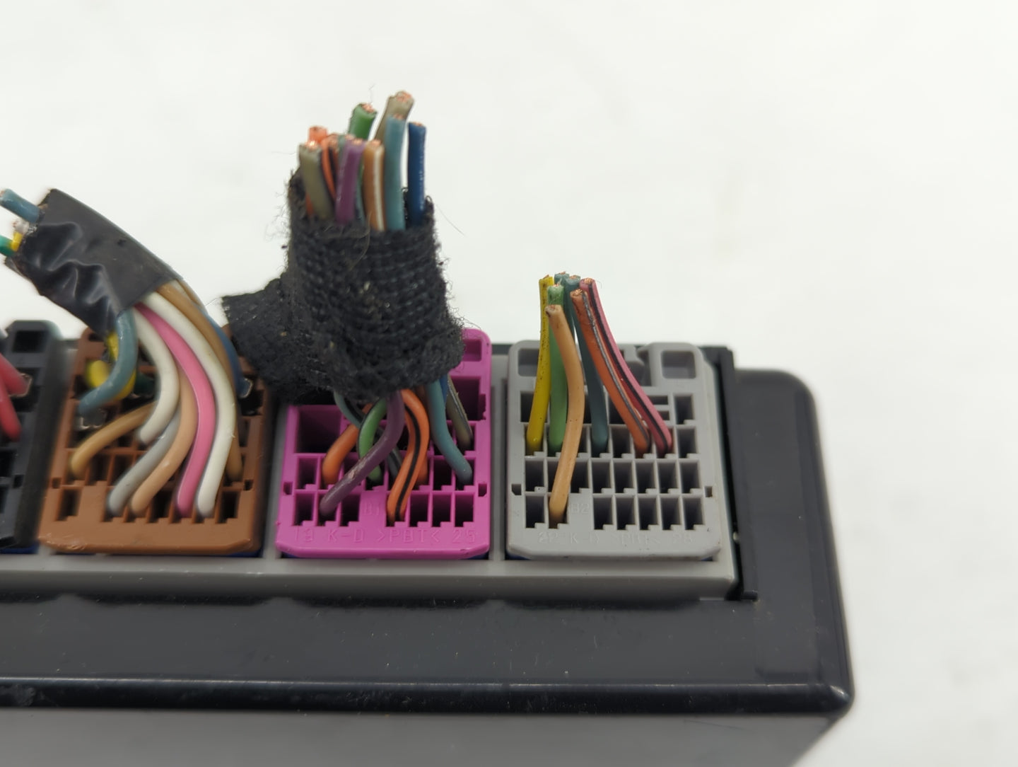 2006-2013 Chevrolet Impala Body Control Module Bcm Inner Cabin Fuse Box - Oemusedautoparts1.com