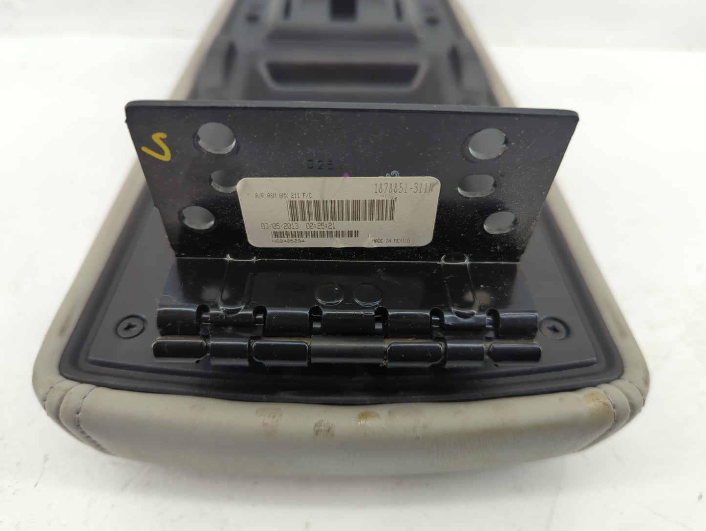 2007-2016 Chevrolet Impala Center Console Armrest Cover Lid Fits Fits 2007 2008 2009 2010 2011 2012 2013 2014 2015 2016 OEM 