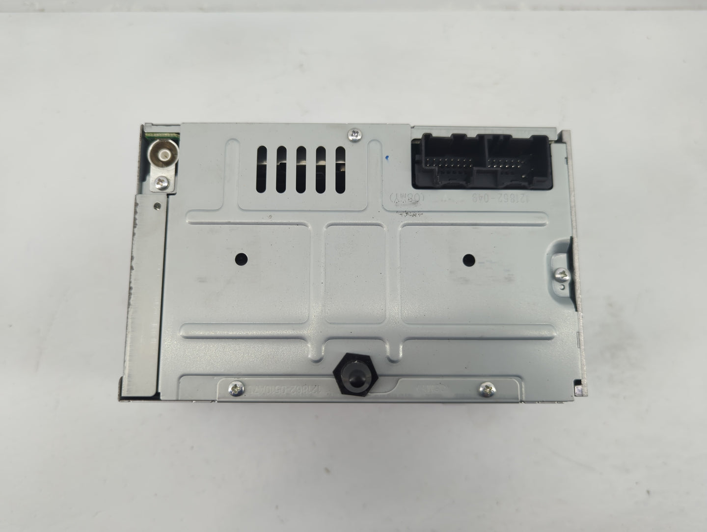 2013-2016 Chevrolet Impala Radio AM FM Cd Player Receiver Replacement Fits Fits 2013 2014 2015 2016 OEM Used Auto Parts - Oe